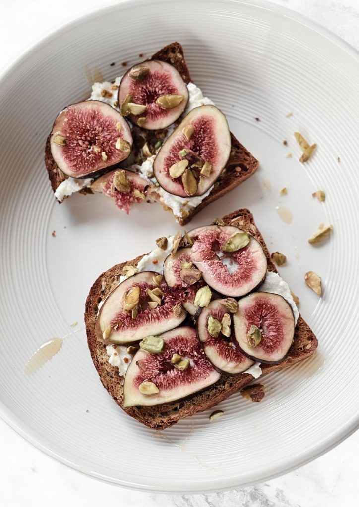 Whipped Goats Cheese Toast w/ figs & pistachio crumbs